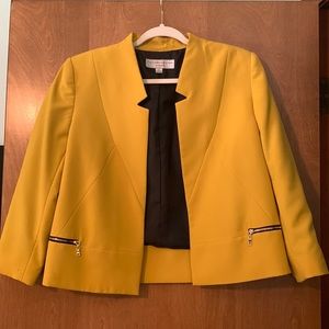 Blazer- Tahari Levine size 10